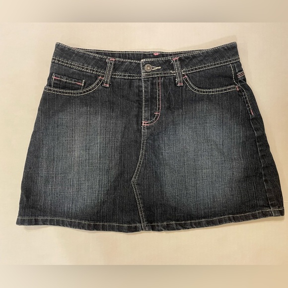 Denim Skort With Pink Stitching Girls Size 16 - Picture 6 of 7